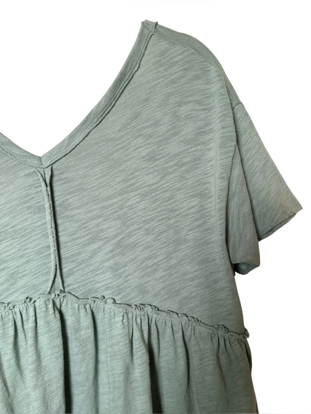 American Eagle Outfitters Medium Sage Green V-Neck Peplum Tunic - Picture 5 of 10